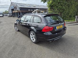 BMW 3-serie 316i Touring picture 2