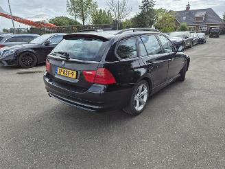 Coche accidentado BMW 3-serie 316i Touring 2010/1