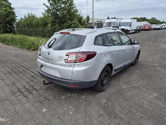 Vrakbiler auto Renault Mégane Grandtour 1.9 dCi 2011/1