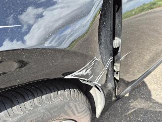 Peugeot 208 1.2 Vti picture 7