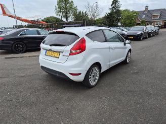 skadebil auto Ford Fiesta 1.25 2012/1