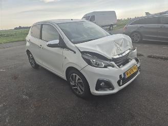 Peugeot 108 1.0 12v picture 4