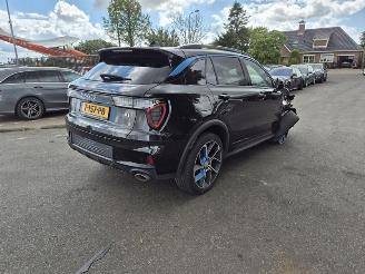 krockskadad bil auto Lynk & Co 01 1.5 PHEV 2023/8