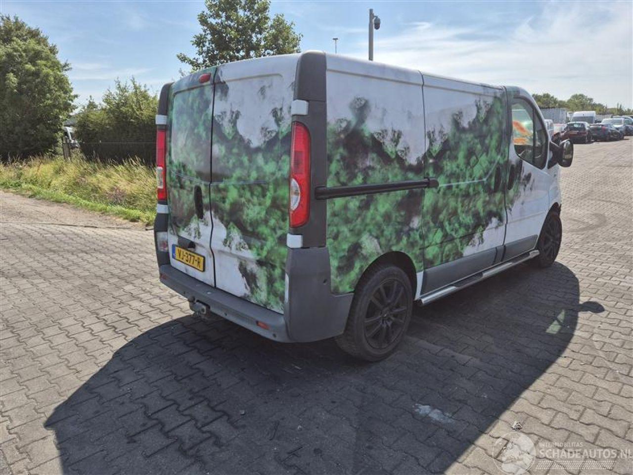 Renault Trafic 2.0 dCi