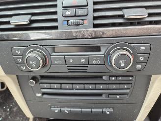 BMW 3-serie 330i Cabrio picture 6