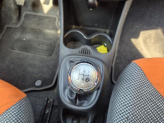 Toyota Aygo 1.0 12v picture 10