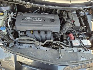 Toyota Auris 1.4 VVT picture 9