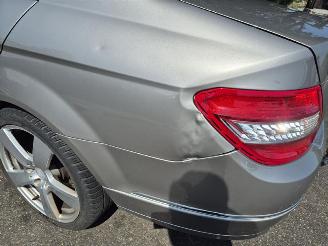 Mercedes C-klasse C 350 picture 8