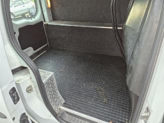 Renault Kangoo 1.5 dCi picture 11