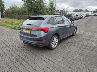 Vrakbiler auto Skoda Scala 1.0 TSi 2019/10