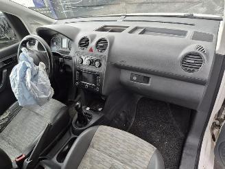Volkswagen Caddy 1.6 TDi picture 8