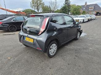 Coche accidentado Toyota Aygo 1.0 12v 2018/3