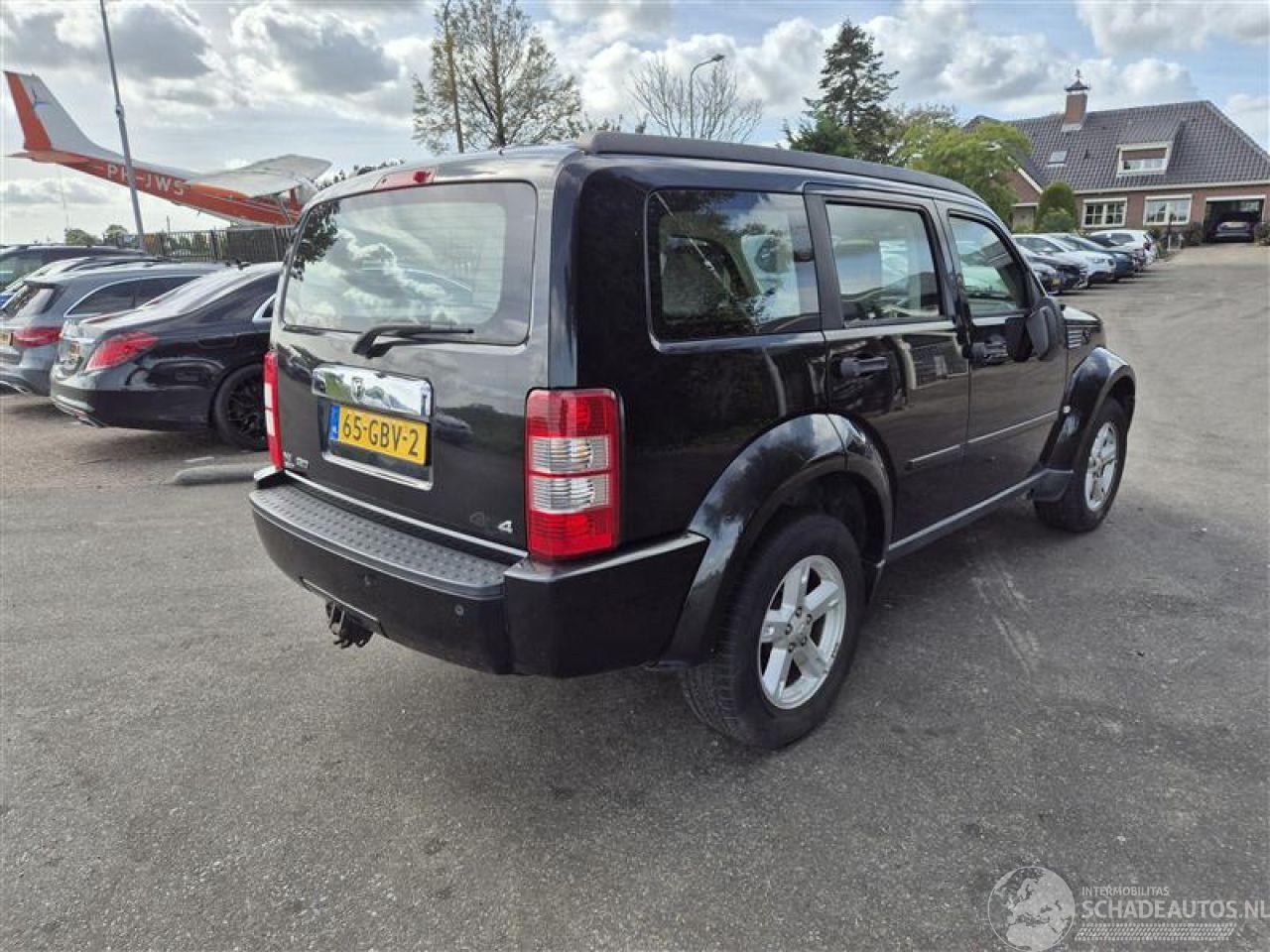 Dodge Nitro 3.7 STX 4x4