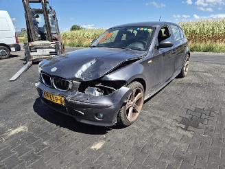 BMW 1-serie 120d picture 3