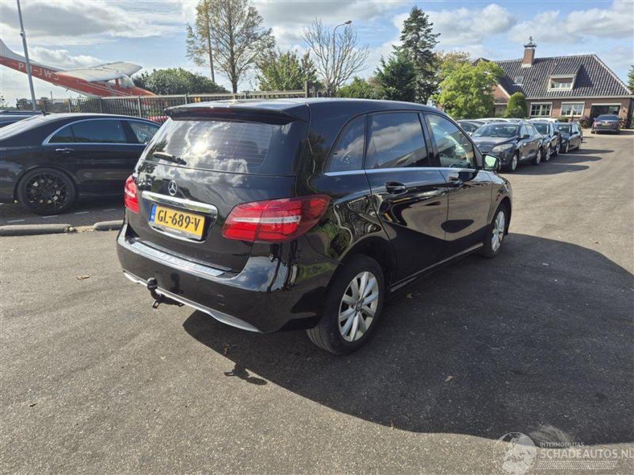 Mercedes B-klasse 180