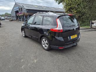 Renault Grand-scenic 1.2 TCe picture 2