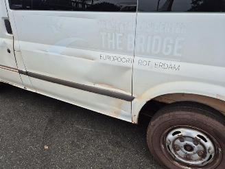 Ford Transit 2.2 TDCi picture 9