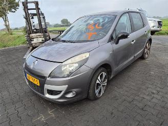 Renault Scenic 1.4 TCe picture 3