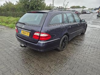 Vrakbiler auto Mercedes E-klasse E 350 4 matic Combi 2006/1
