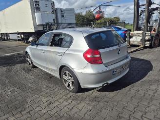 BMW 1-serie 116i picture 2