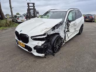 BMW X5 XDRIVE45E picture 3