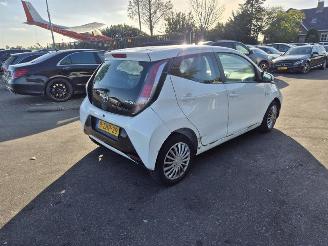 skadebil auto Toyota Aygo 1.0 12v 2015/1