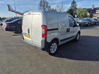 krockskadad bil bedrijf Fiat Fiorino 1.3 D 2013/1
