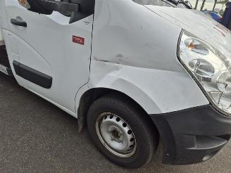 Renault Master 2.3 dCi picture 5