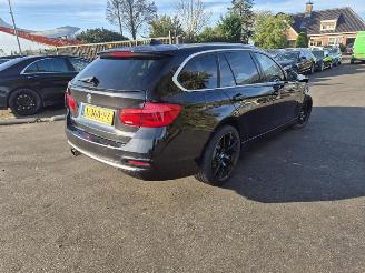 skadebil auto BMW 3-serie 320i Touring 2018/4
