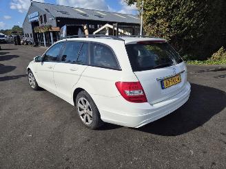 Mercedes C-klasse 180 CDi Estate picture 2