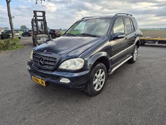 Mercedes Ml-klasse 400 CDi VAN picture 3