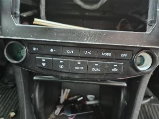 Honda Accord 2.0 picture 6