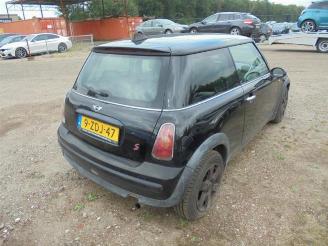 Mini One Mini One/Cooper (R50), Hatchback, 2001 / 2007 1.6 16V One picture 4