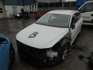 Vrakbiler auto Volkswagen Passat  2015/9