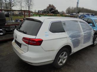 Volkswagen Passat  picture 6