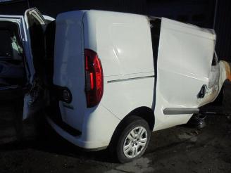 demontáž osobní automobily Fiat Doblo Doblo Cargo (263), Van, 2010 1.6 D Multijet 2017/2