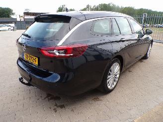 Opel Insignia SPORTS TOURER picture 3