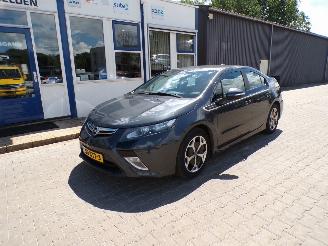 škoda osobní automobily Opel Ampera 1.4 2012/8
