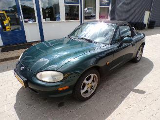 Mazda MX-5 1.6 i picture 6