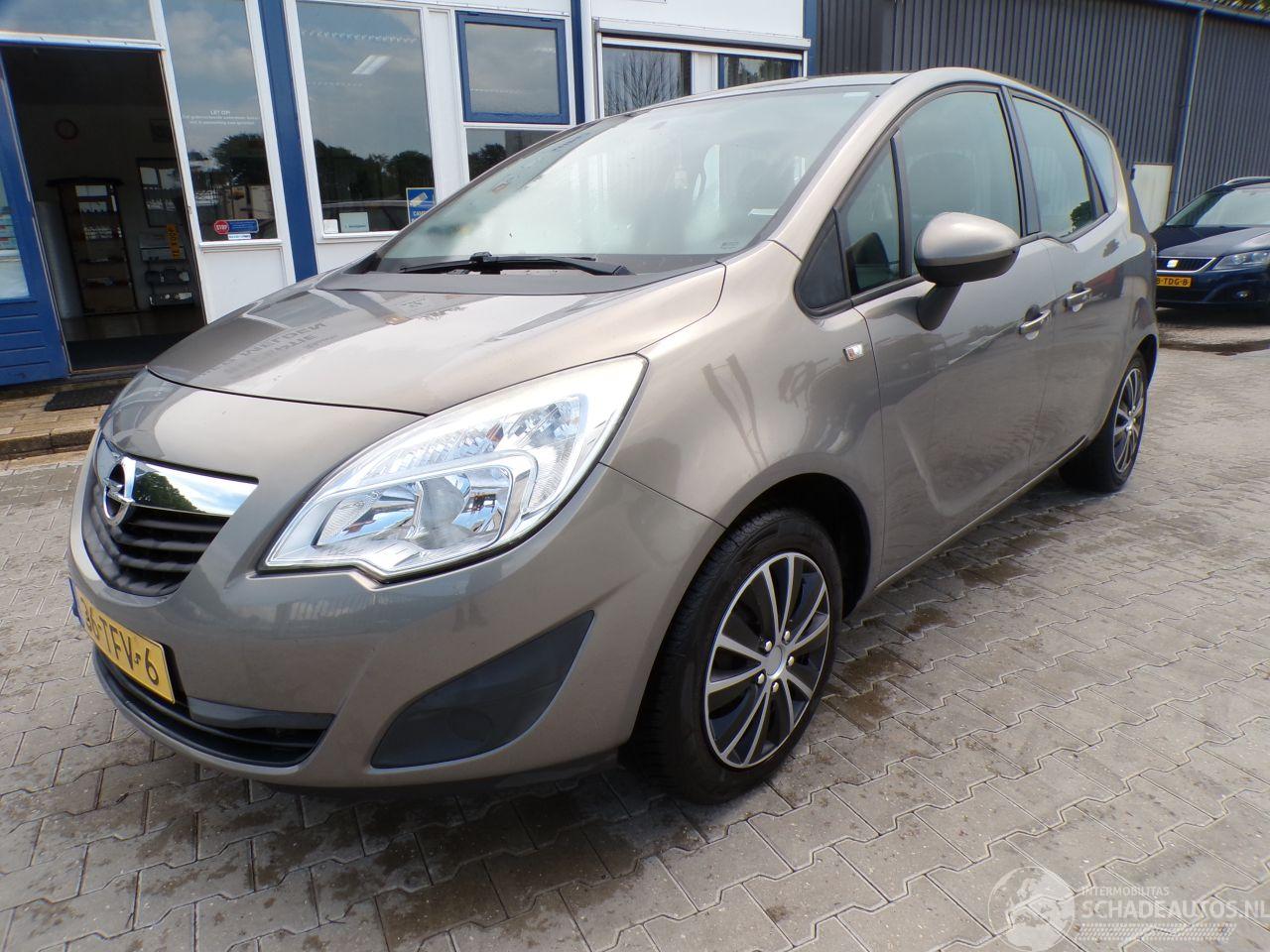 Opel Meriva 1.4 Turbo Edition