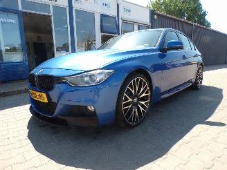 Coche accidentado BMW 3-serie  2015/3