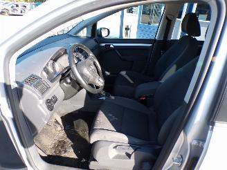 Volkswagen Touran 1.6 TDI Comfortline BlueMotion 7P. picture 7