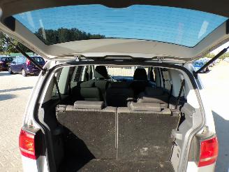 Volkswagen Touran 1.6 TDI Comfortline BlueMotion 7P. picture 5