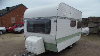 skadebil caravan Chateau  Touring 350 1980/2