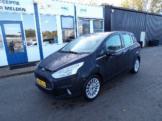 uszkodzony samochody osobowe Ford B-Max  2013/4
