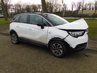 Uttjänta bilar auto Opel Crossland X 1.2 2017/8