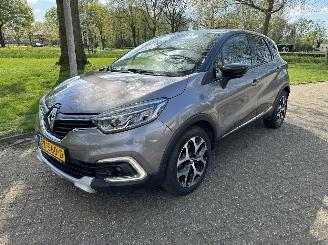 krockskadad bil auto Renault Captur  2018/4