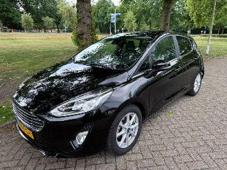 Unfallwagen Ford Fiesta 70 kW (95 PK)  998 cc. 2021/4