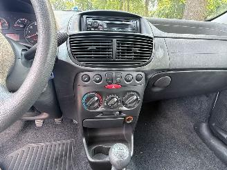 Fiat Punto 44 kW (60 PK)  1242 cc. picture 14