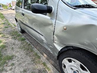 Fiat Punto 44 kW (60 PK)  1242 cc. picture 10